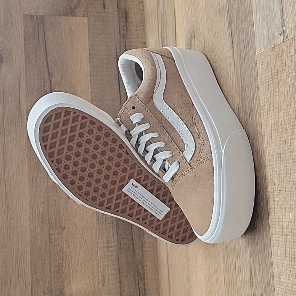Van's old school Stackfo platform Brand new in the box authentic. - Picture 3 of 13